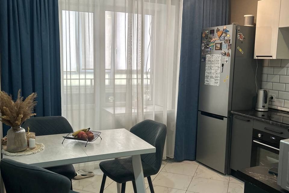 Продаётся 1-комнатная квартира, 42.9 м²