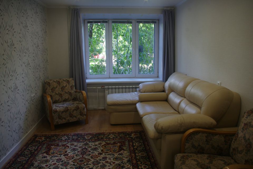 Продаётся 3-комнатная квартира, 57.6 м²