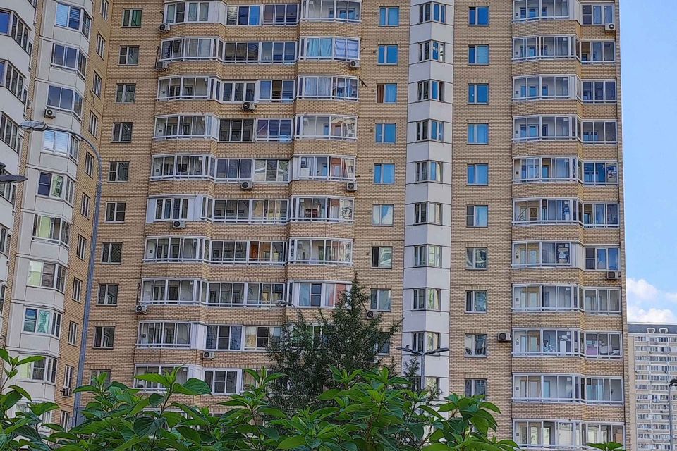 Продаётся 2-комнатная квартира, 51.2 м²