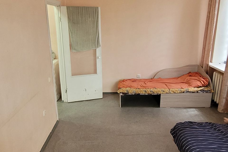 Продаётся 1-комнатная квартира, 32 м²