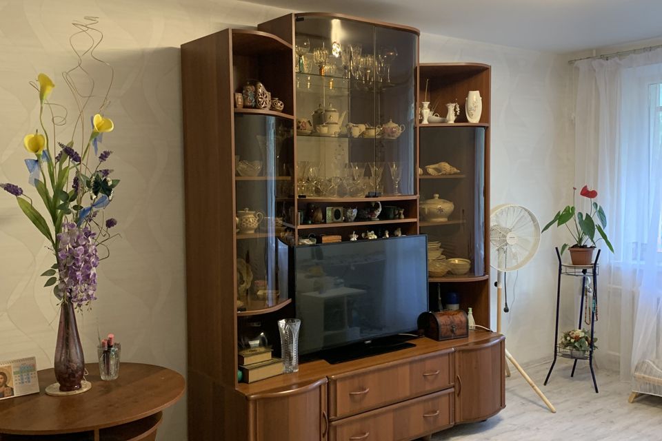 Продаётся 3-комнатная квартира, 63.2 м²