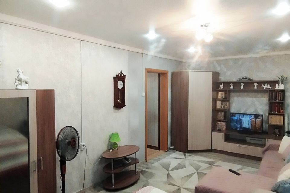 Продаётся 1-комнатная квартира, 38.4 м²