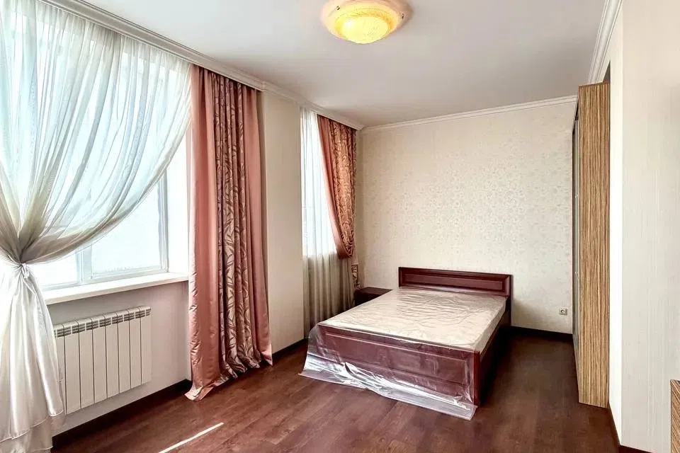 Продаётся 2-комнатная квартира, 88.4 м²