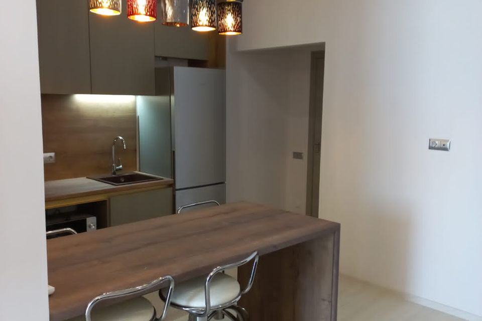 Продаётся 4-комнатная квартира, 133.5 м²