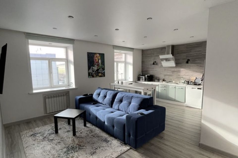 Продаётся 2-комнатная квартира, 60.5 м²