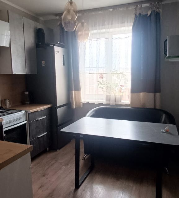 Продаётся 2-комнатная квартира, 56.8 м²