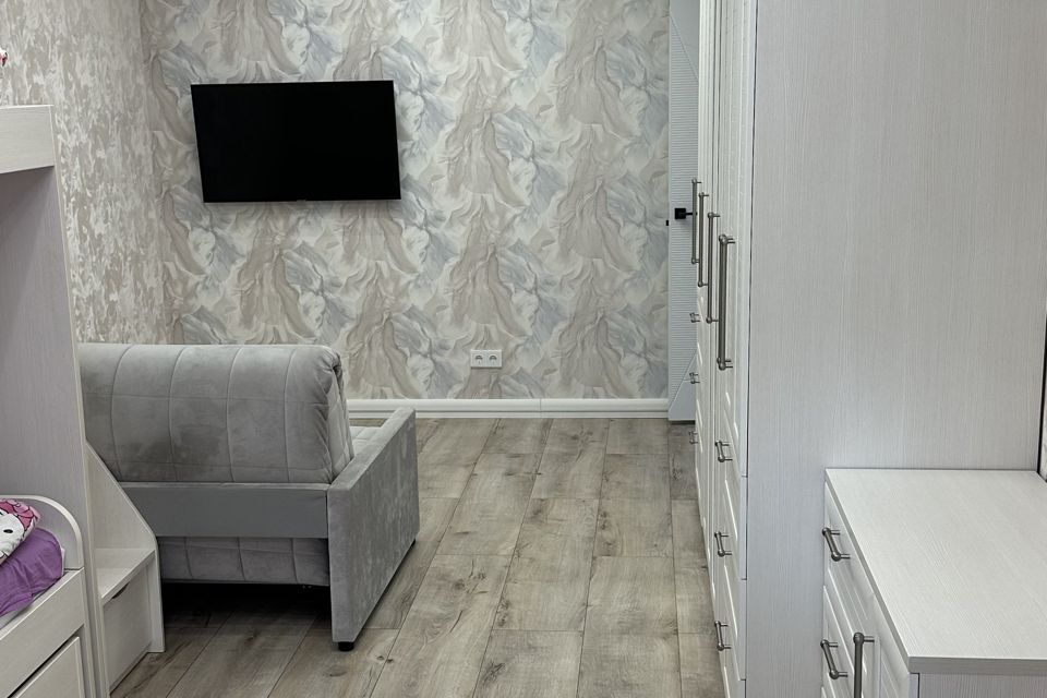 Продаётся 2-комнатная квартира, 58.3 м²