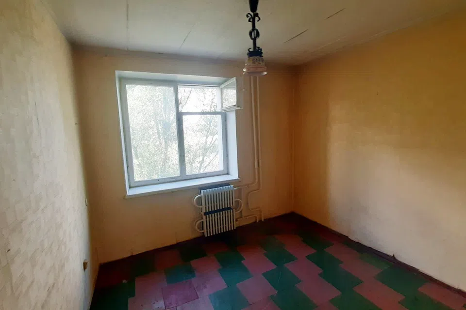 Продаётся 4-комнатная квартира, 86 м²