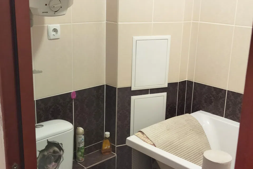 Продаётся 3-комнатная квартира, 62.3 м²