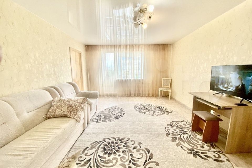 Продаётся 3-комнатная квартира, 63.9 м²