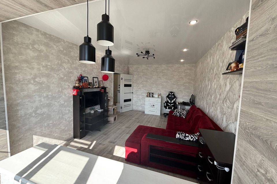 Продаётся 3-комнатная квартира, 59.5 м²