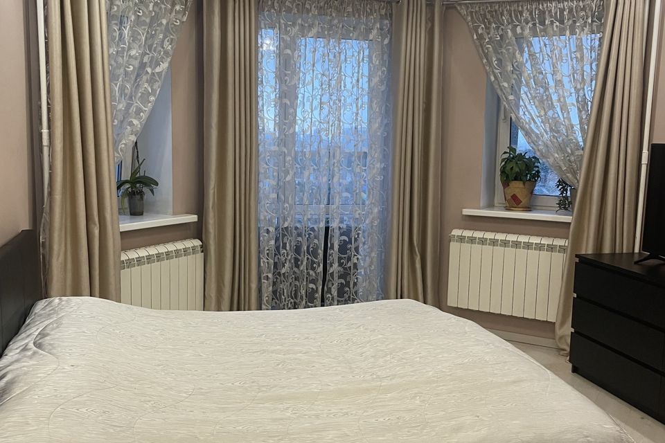 Продаётся 1-комнатная квартира, 57.4 м²