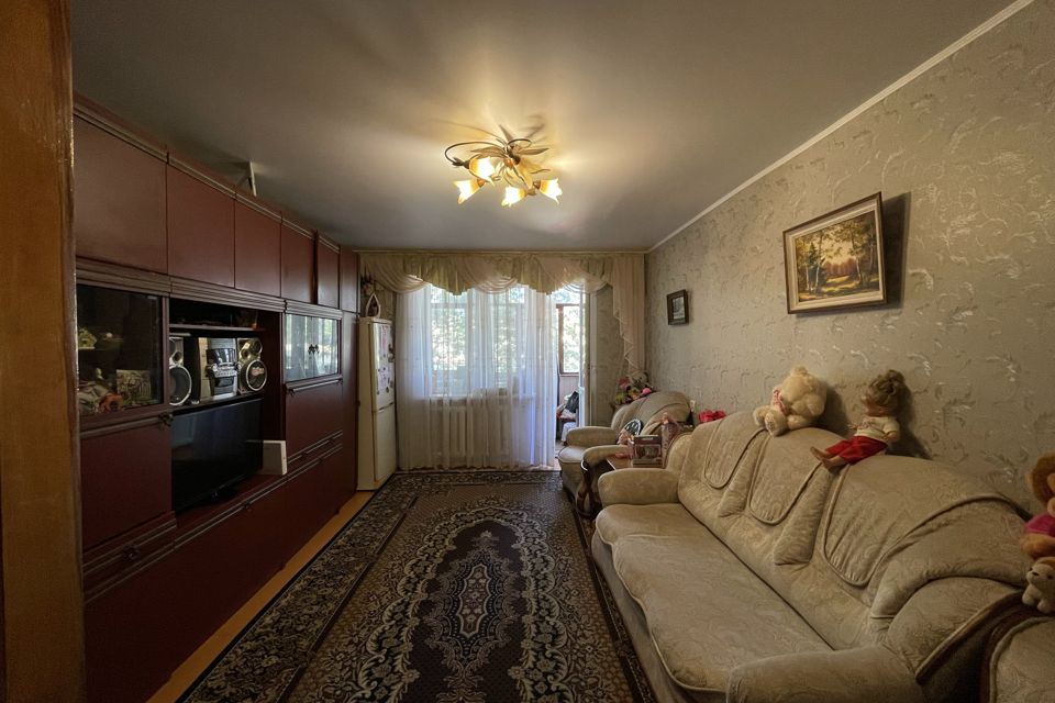 Продаётся 3-комнатная квартира, 59.4 м²