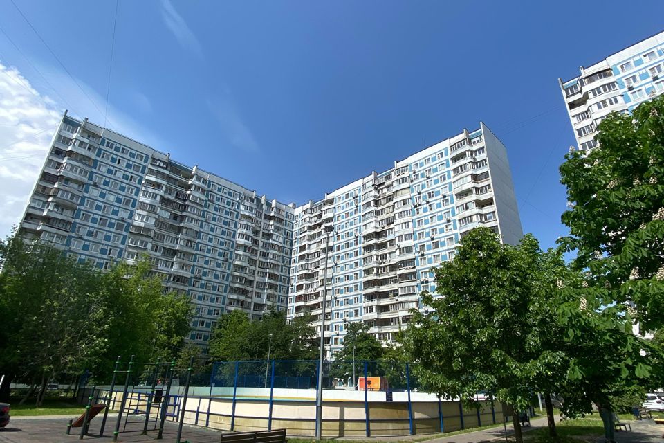 Продаётся 2-комнатная квартира, 58.3 м²
