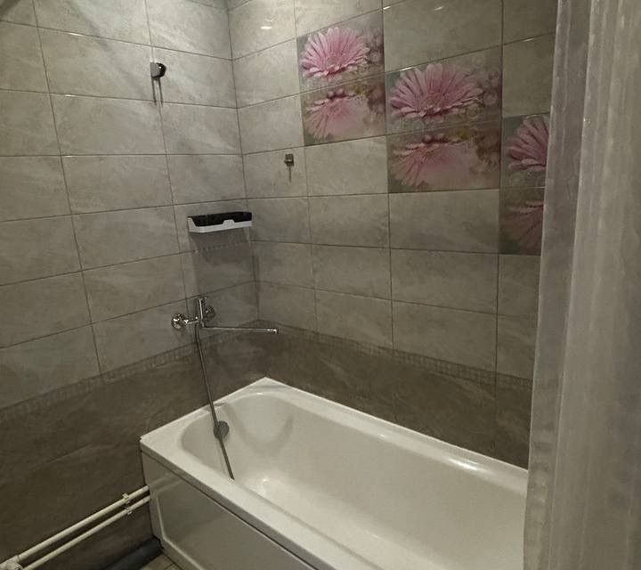 Продаётся 2-комнатная квартира, 63.7 м²