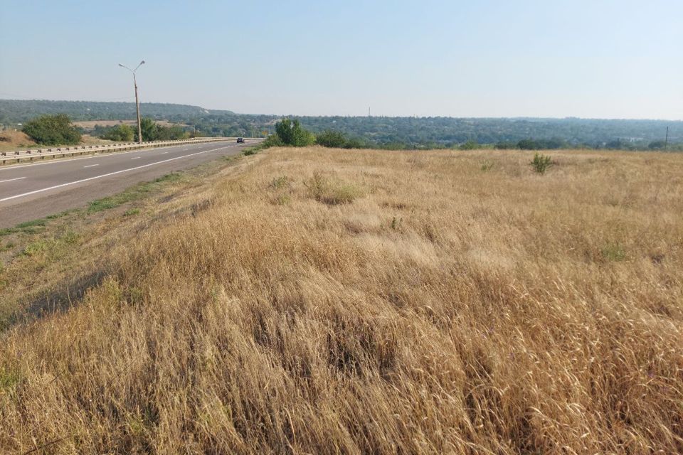 Продаётся участок, 200 сот.