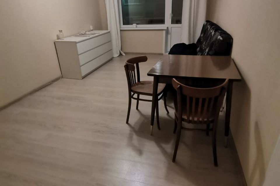 Сдаётся 1-комнатная квартира, 47.9 м²