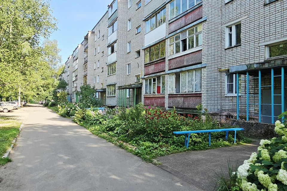 Продаётся 2-комнатная квартира, 50.7 м²