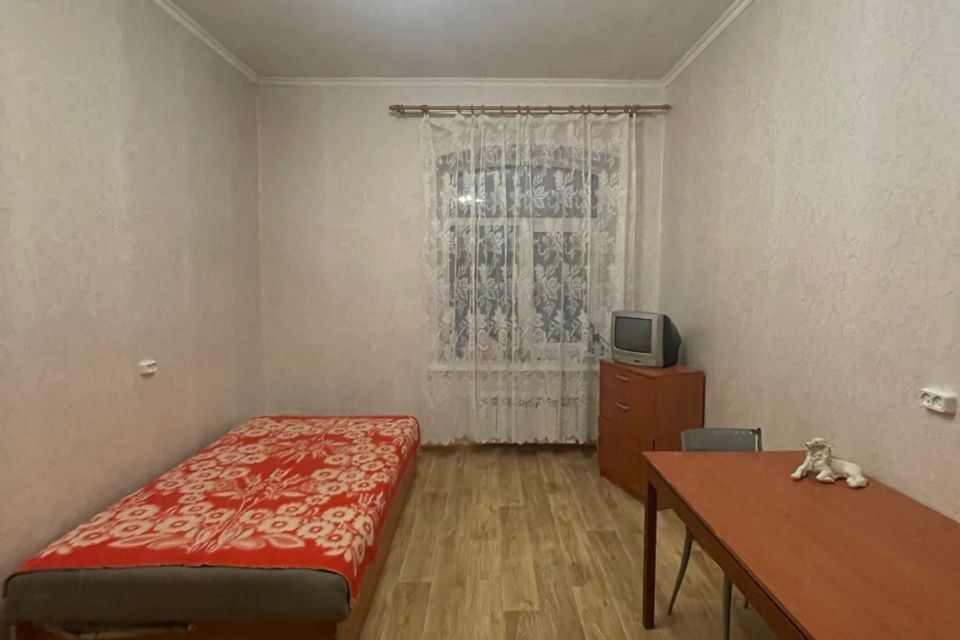 Продаётся комната в 4-комн. квартире, 15.1 м²