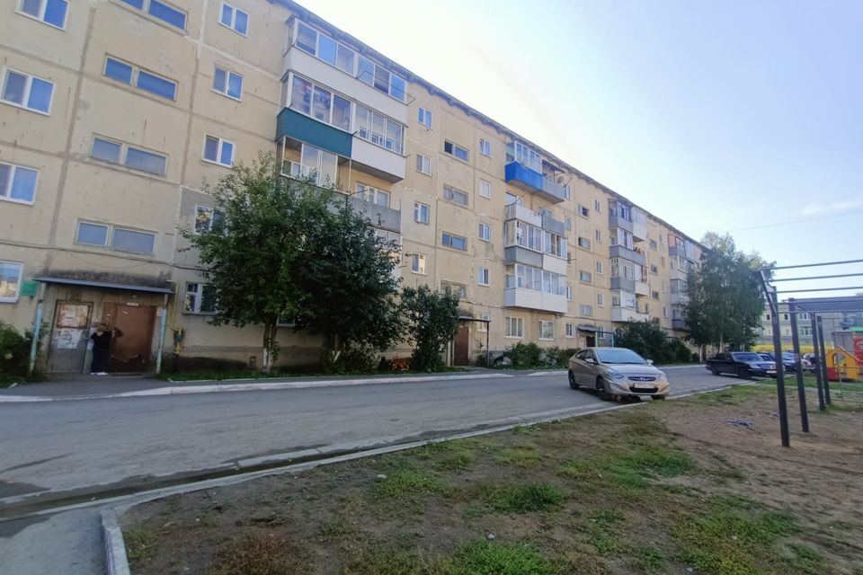 Продаётся 3-комнатная квартира, 56.7 м²