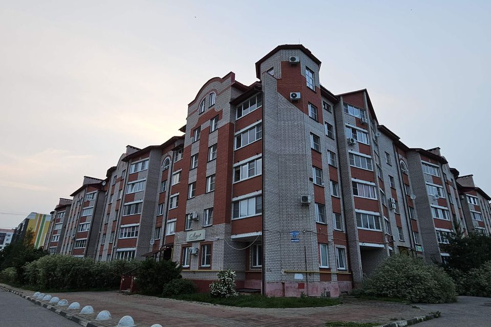 Продаётся 1-комнатная квартира, 39.6 м²