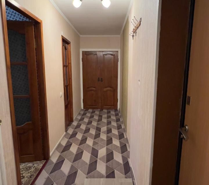 Продаётся 2-комнатная квартира, 42.8 м²