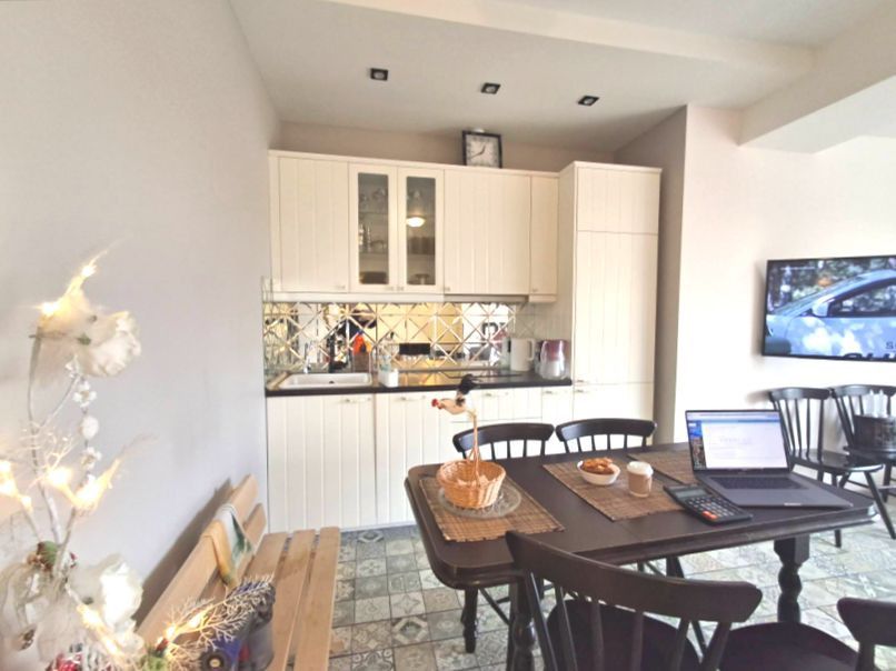 Продаётся 1-комнатная квартира, 50 м²