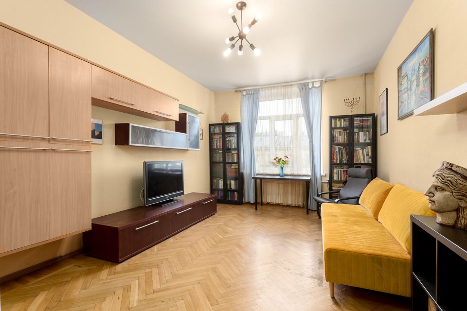 Продаётся 2-комнатная квартира, 56.4 м²