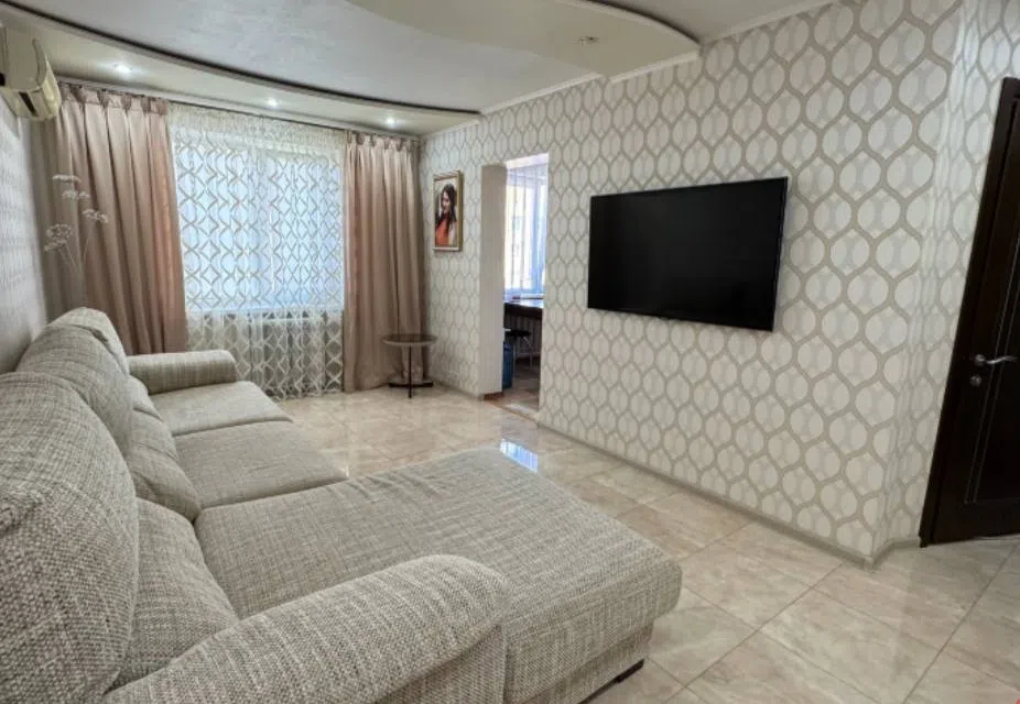 Продаётся 3-комнатная квартира, 63 м²