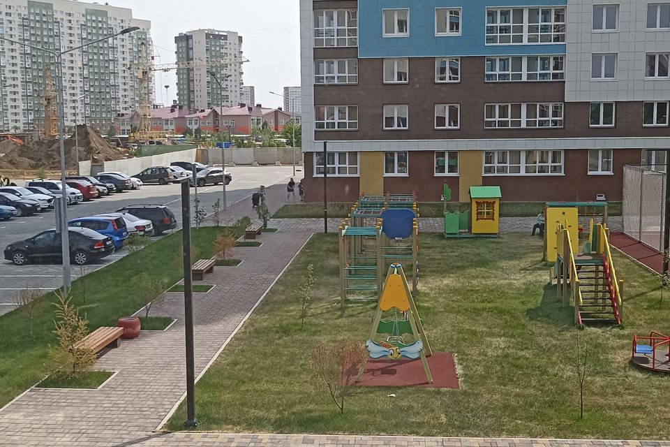 Продаётся 2-комнатная квартира, 50.5 м²