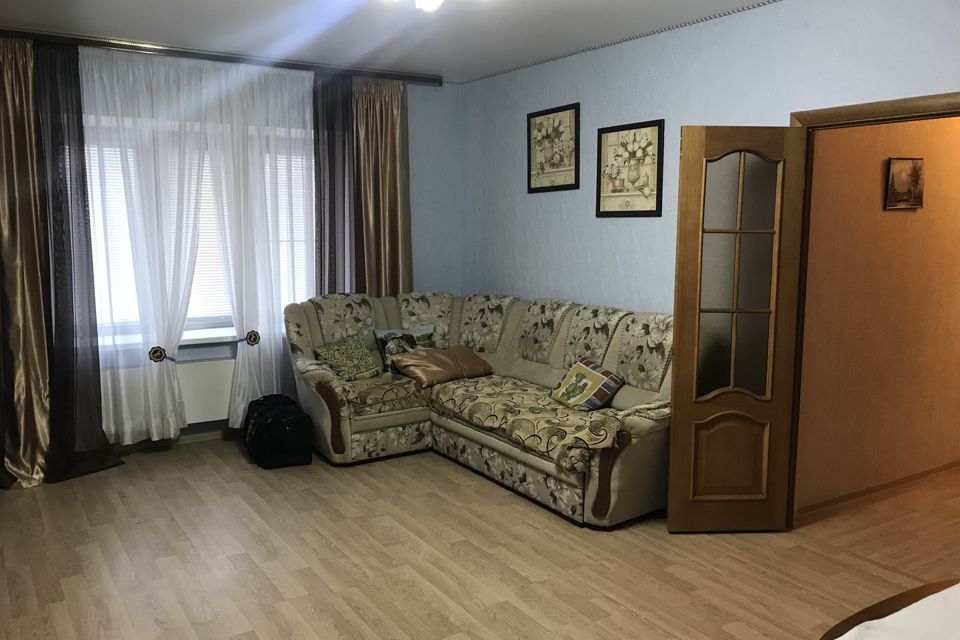 Продаётся 2-комнатная квартира, 73.6 м²