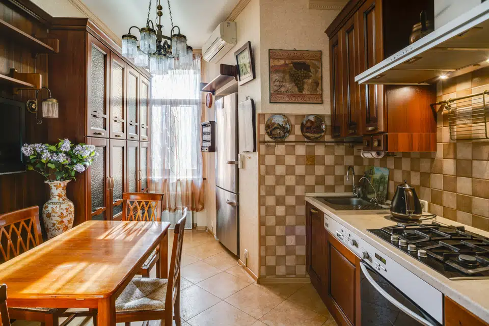 Продаётся 4-комнатная квартира, 104.7 м²