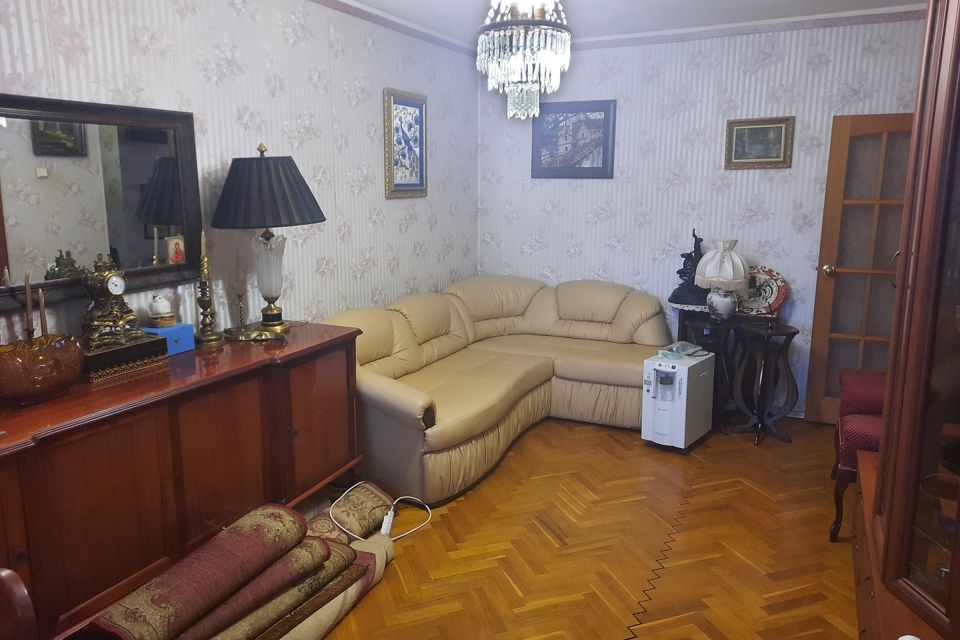 Продаётся 2-комнатная квартира, 58.6 м²