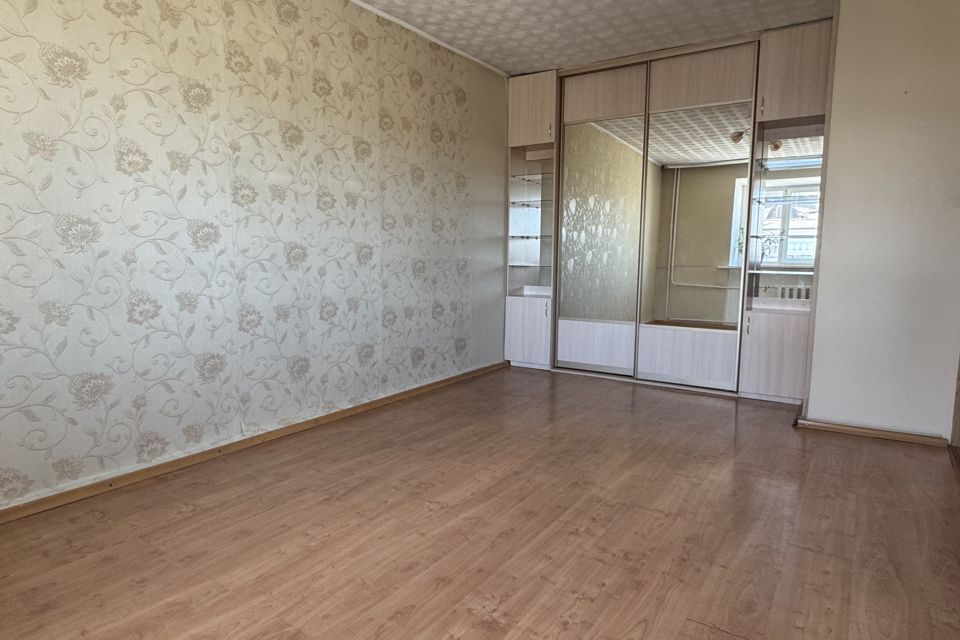 Продаётся 2-комнатная квартира, 40.7 м²