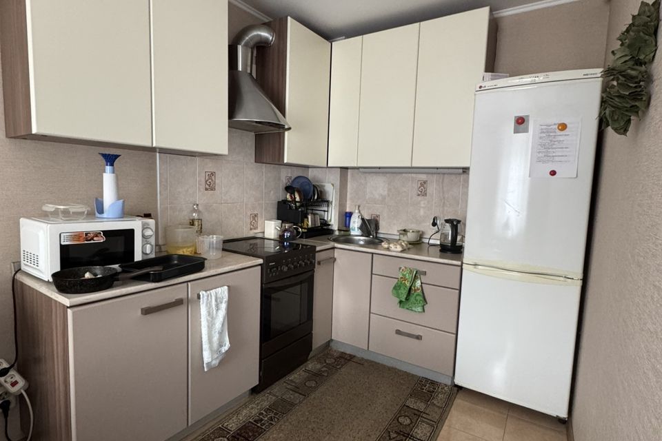 Продаётся 3-комнатная квартира, 62.8 м²