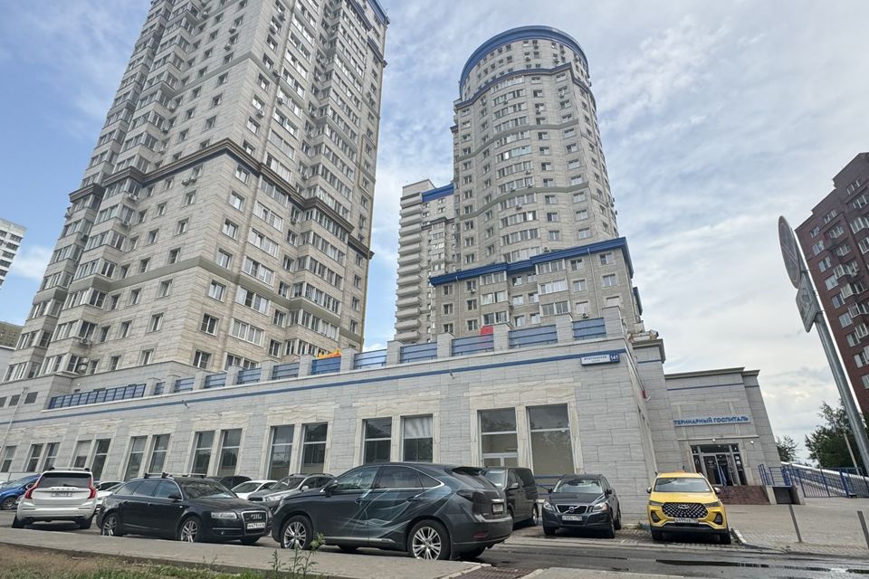Продаётся 2-комнатная квартира, 60.7 м²