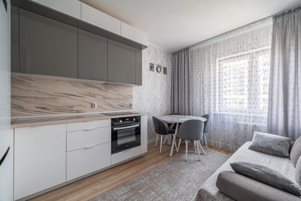 Продаётся 2-комнатная квартира, 60.4 м²