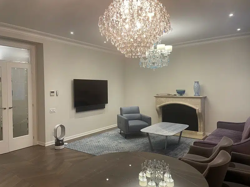 Продаётся 2-комнатная квартира, 92.6 м²