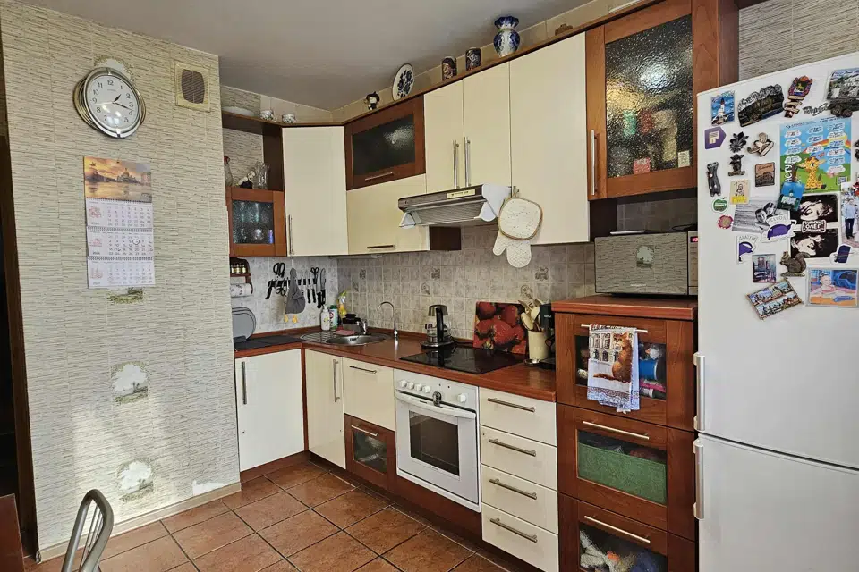 Продаётся 1-комнатная квартира, 42 м²