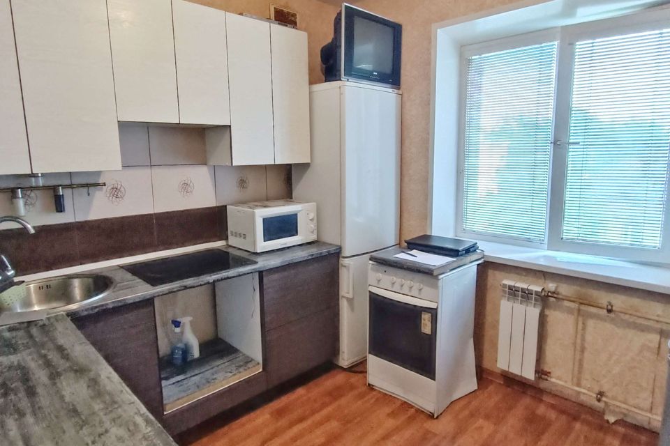 Продаётся 3-комнатная квартира, 61.2 м²