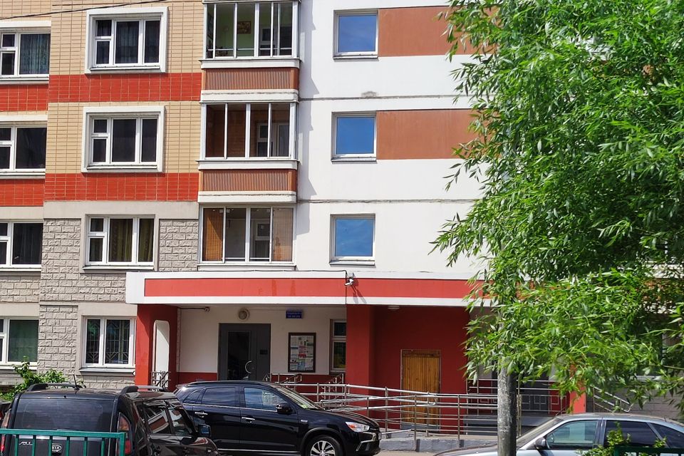 Продаётся 1-комнатная квартира, 42.6 м²