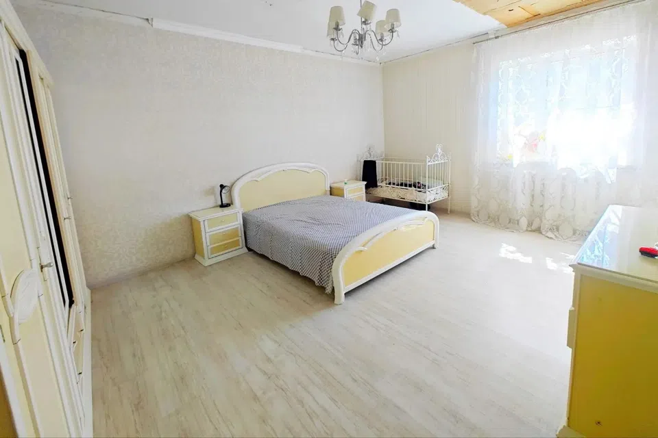 Продаётся 2-этажный дом, 199.2 м²