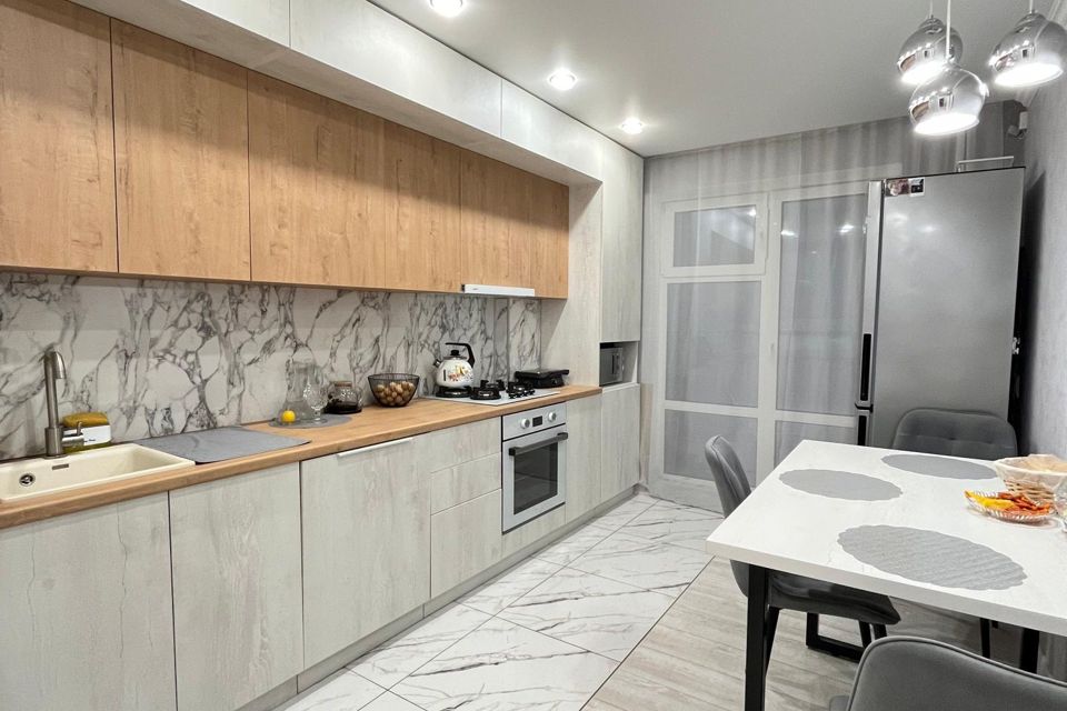 Продаётся 2-комнатная квартира, 57 м²