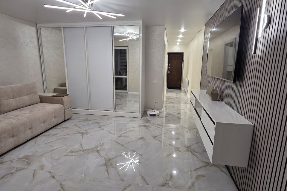 Продаётся 1-комнатная квартира, 38 м²