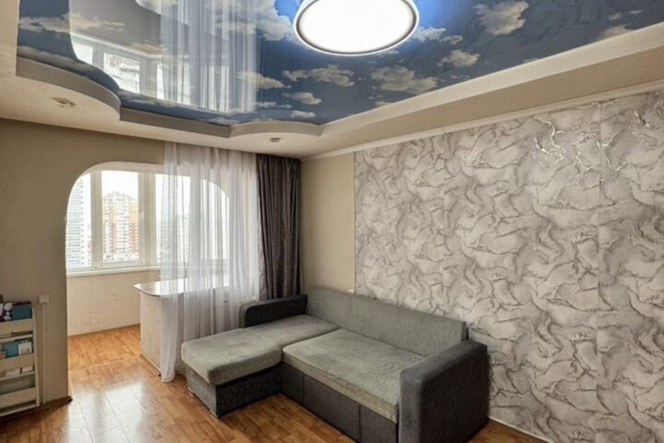 Продаётся 1-комнатная квартира, 39.7 м²