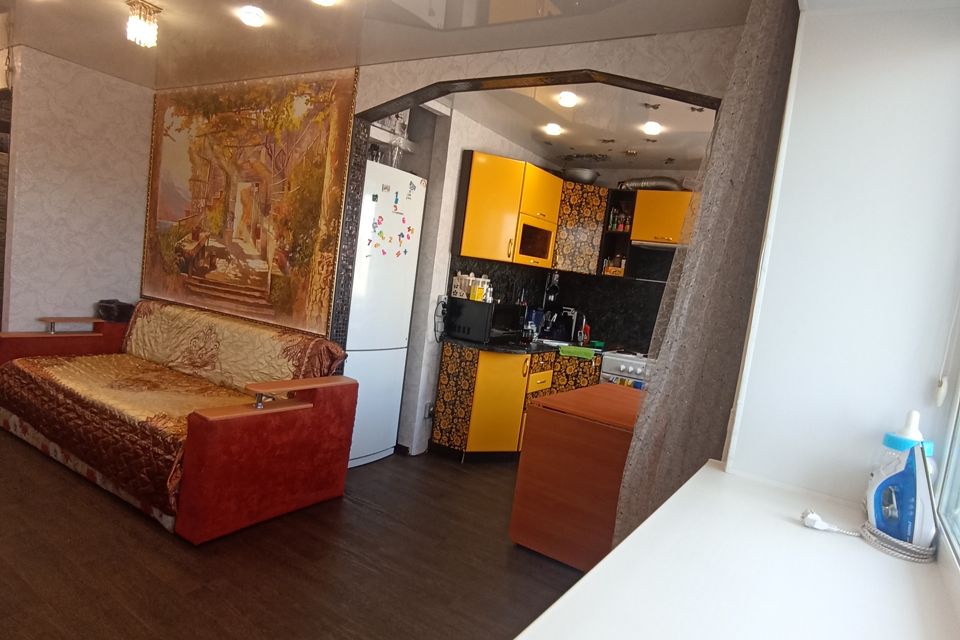 Продаётся 2-комнатная квартира, 42.8 м²
