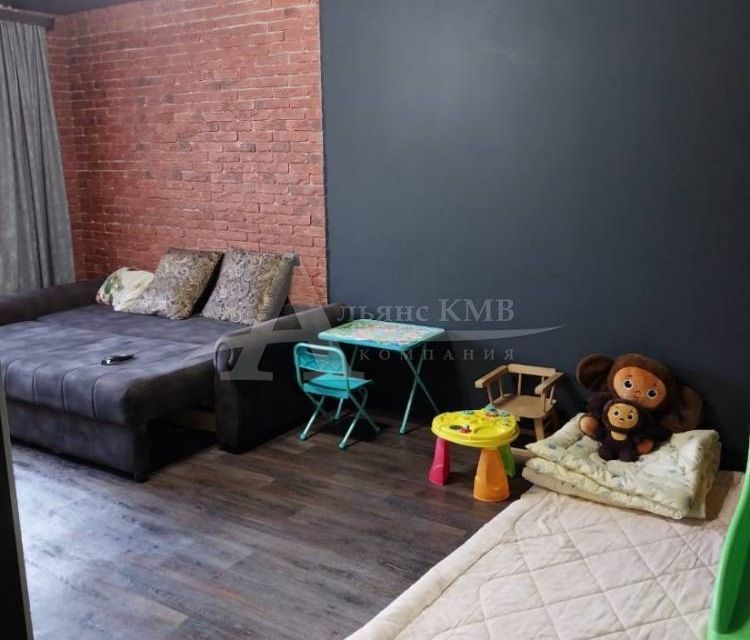 Продаётся 3-комнатная квартира, 67 м²