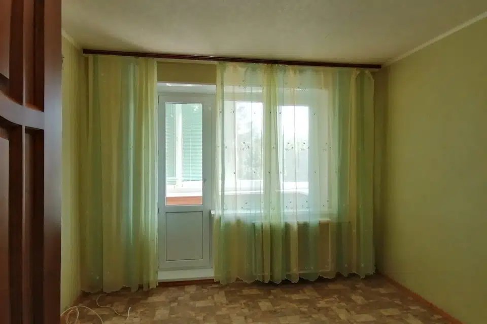 Продаётся 3-комнатная квартира, 65.5 м²