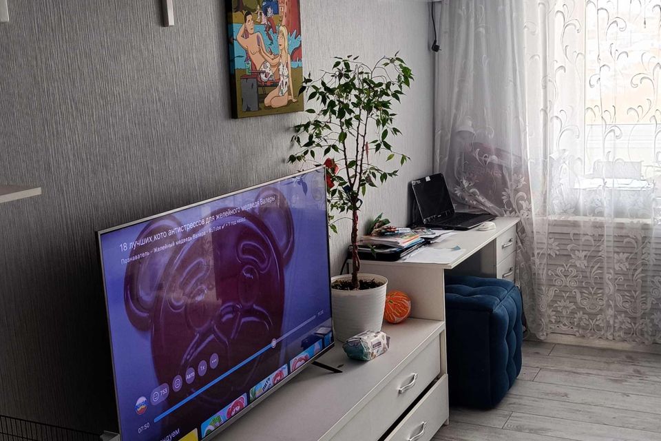 Продаётся 3-комнатная квартира, 58.2 м²