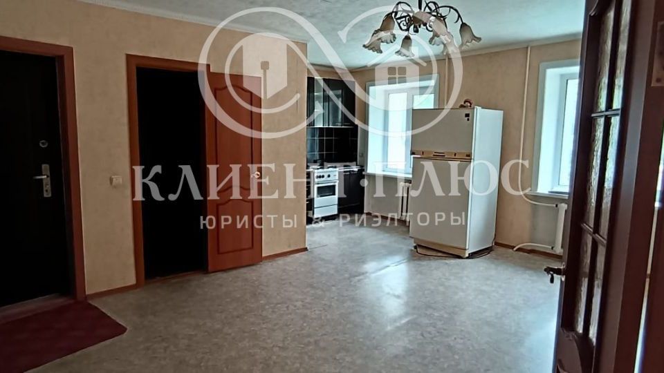 Продаётся 3-комнатная квартира, 58.2 м²